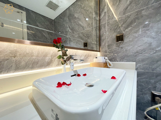 Bathroom 5