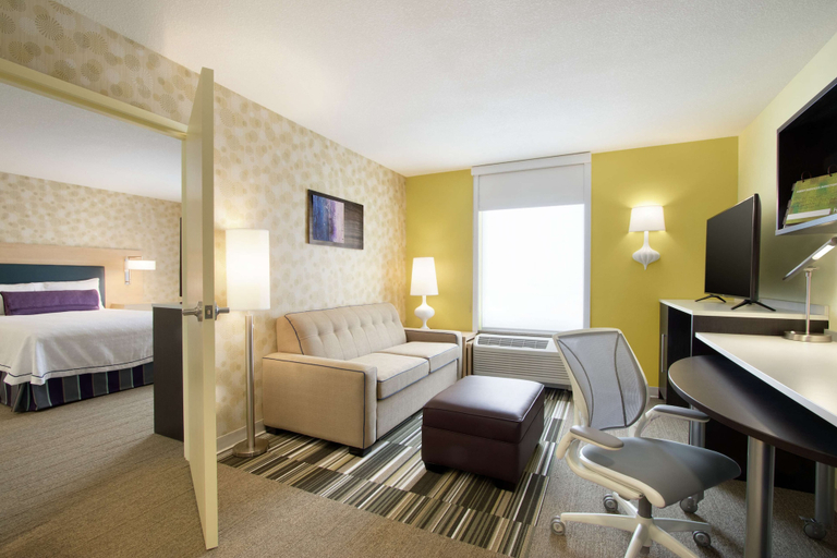 Bedroom 3, Home2 Suites by Hilton Fort St. John, Peace River
