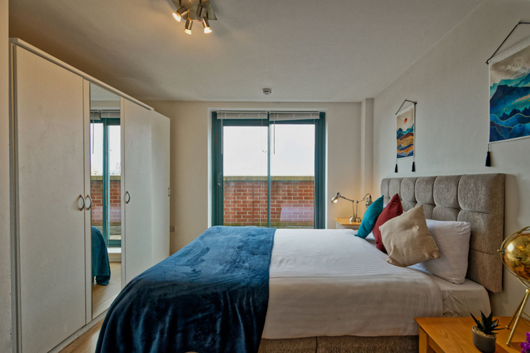 Bedroom 3, Lovely 1 bedroom apartment with a view, Sefton