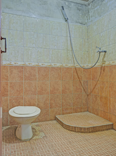 Bathroom, OYO 3724 Penginapan Baiti Jannati Syariah, Banjarmasin
