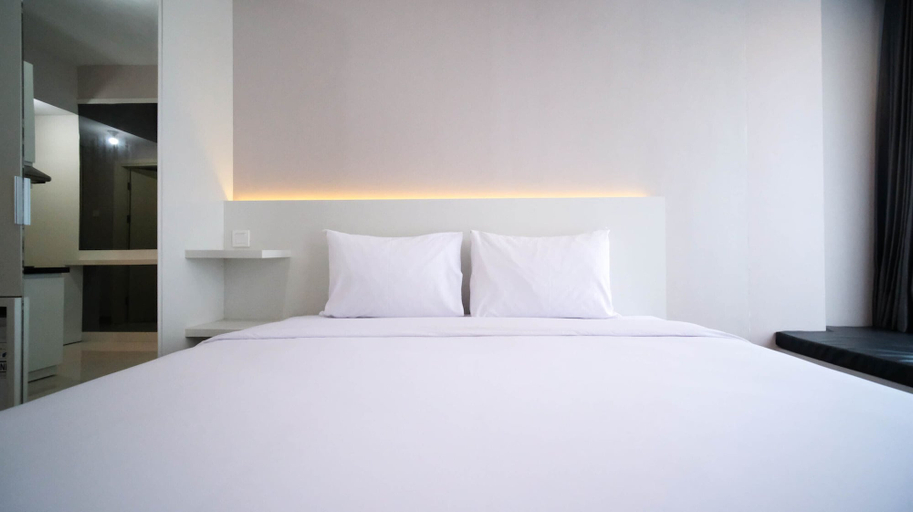 Room 3, Nice And Comfy Studio At Supermall Mansion Apartment, Surabaya