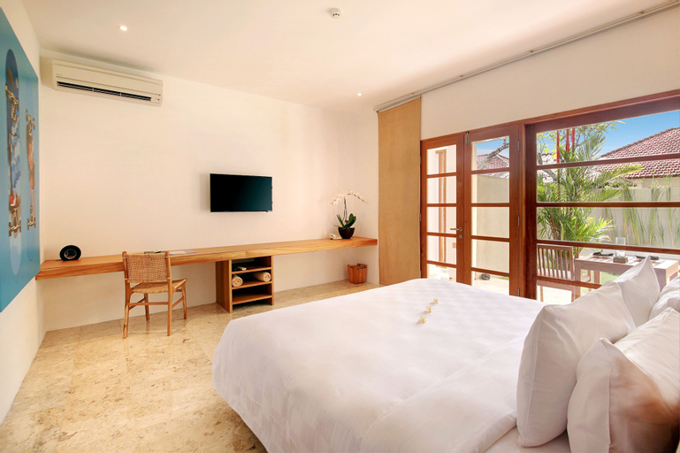 Bedroom 13