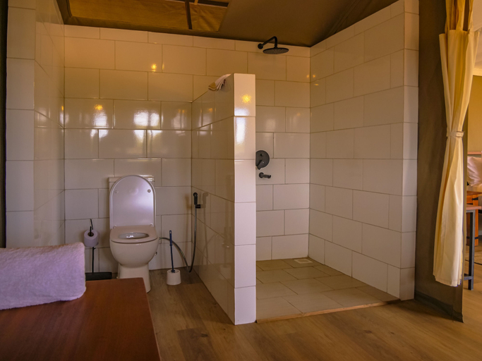 Bathroom, Tulia Amboseli Safari Camp, Kajiado South