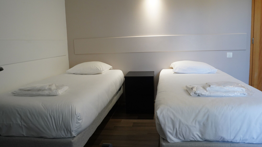 Bedroom 5, Apparts Confort 87, Haute-Vienne