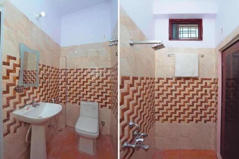 Bathroom, Goroomgo The Aradhya Gange Residency Rishikesh, Garhwal