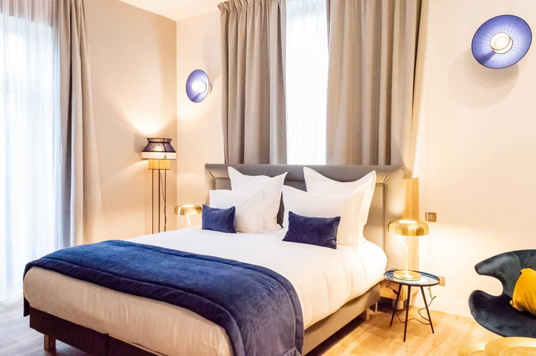 Bedroom 5, Hotel des Iris, Val-d'Oise