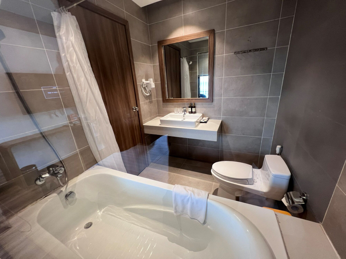 Bathroom 4, Thao Trang Laluxe Hotel, District 7