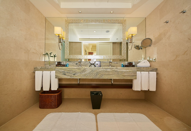 Bathroom 5, Fairmont Yangcheng Lake, Suzhou