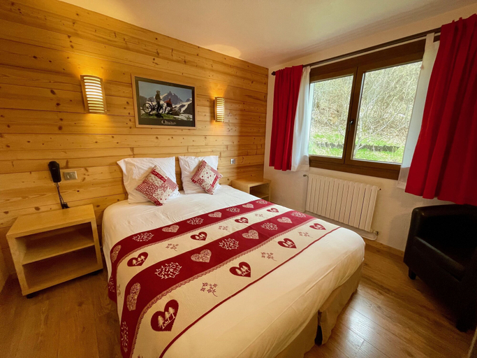 Bedroom 3, Hôtel Chalet Le Panoramique, Isère