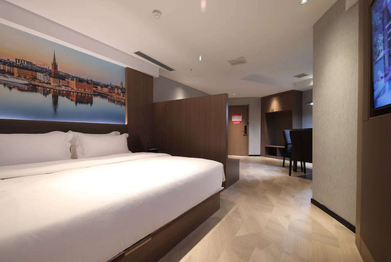 Bedroom 2, Ramada Encore by Wyndham Wuhan West, Wuhan