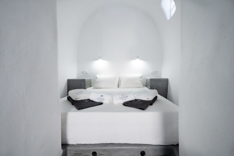 Bedroom 4, Lotza Studios, South Aegean