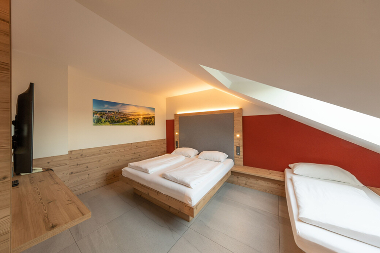 Bedroom 4, FAIR RESORT All Inclusive Wellness & SPA Hotel Jena, Saale-Holzland-Kreis