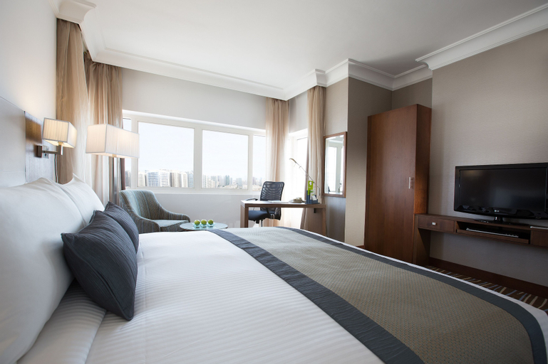 Bedroom 4, Copthorne Downtown by Millennium, Abu Dhabi City