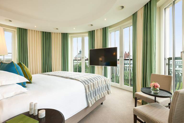 Bedroom 3, Rocco Forte The Charles Hotel, München