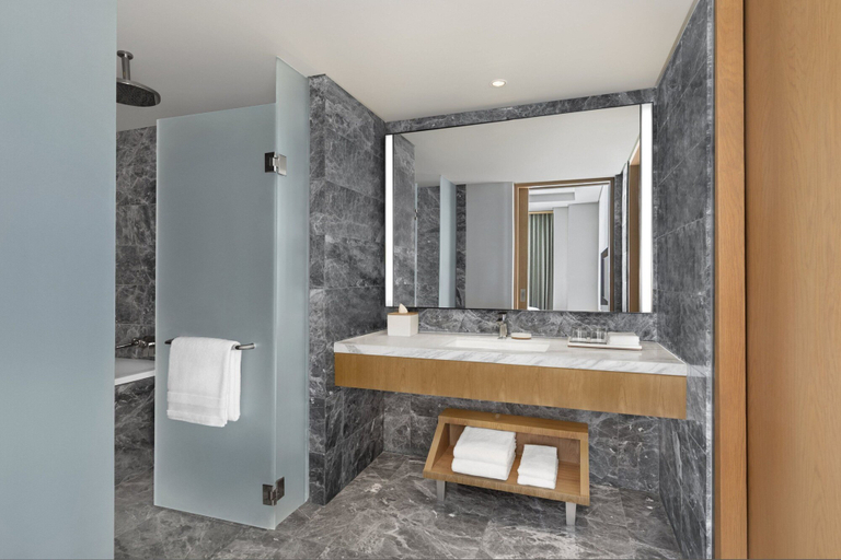 Bathroom 4, The Westin Manila, Mandaluyong