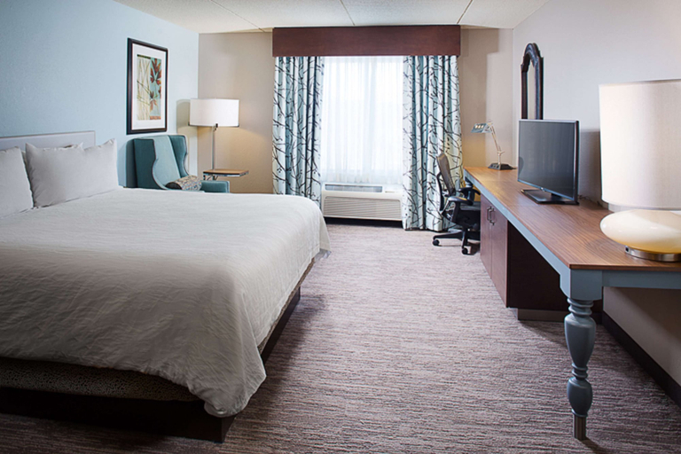Bedroom 3, Hilton Garden Inn Albany Airport, Albany