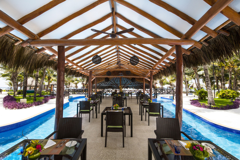 Food & Drinks 5, Hidden Beach Resort Au Naturel Adults Only, All & More Inclusive - All inclusive, Cozumel