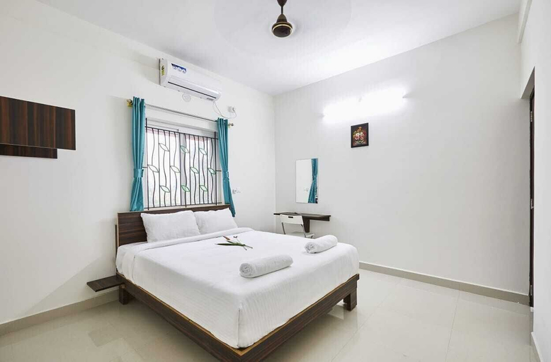 Bedroom 2, Nandi Hills Resort Hotel, Bangalore Rural