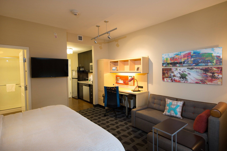 Bedroom 3, TownePlace Suites by Marriott Lincoln North, Lancaster