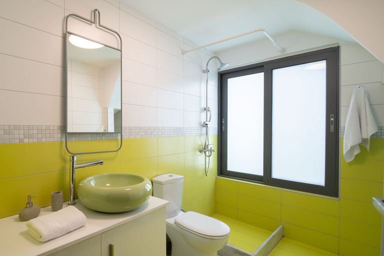 Bathroom 4, Zen Central Luxury Apartment, Crete