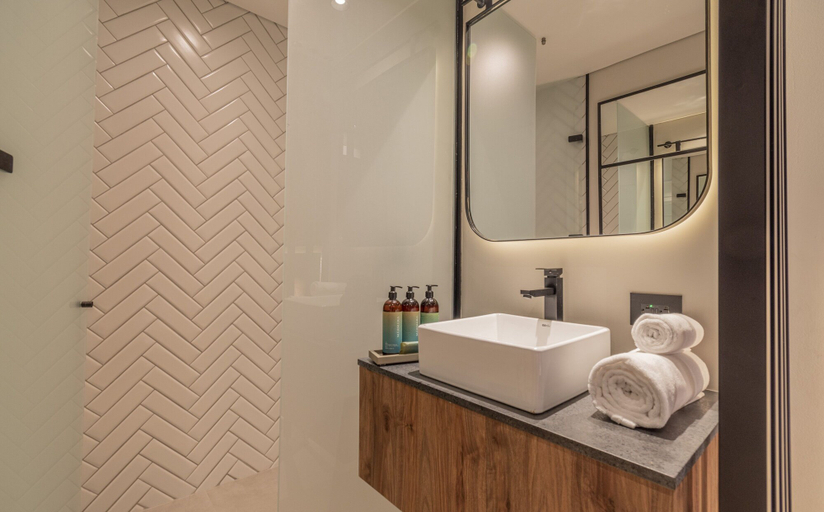 Bathroom 4, Hashtag 98 Hotel By Jalo, Medellín