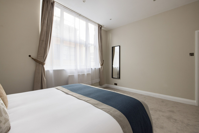 Bedroom 3, Avari Apartments - Hatton Collection, London