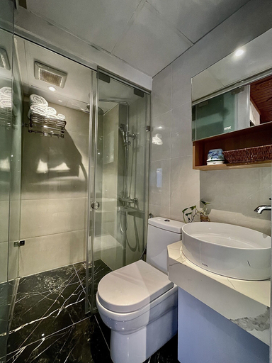 Bathroom 2, Maison Mackeno, Hoàn Kiếm