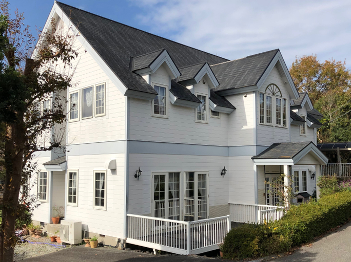 Country Inn Pewit, Itō