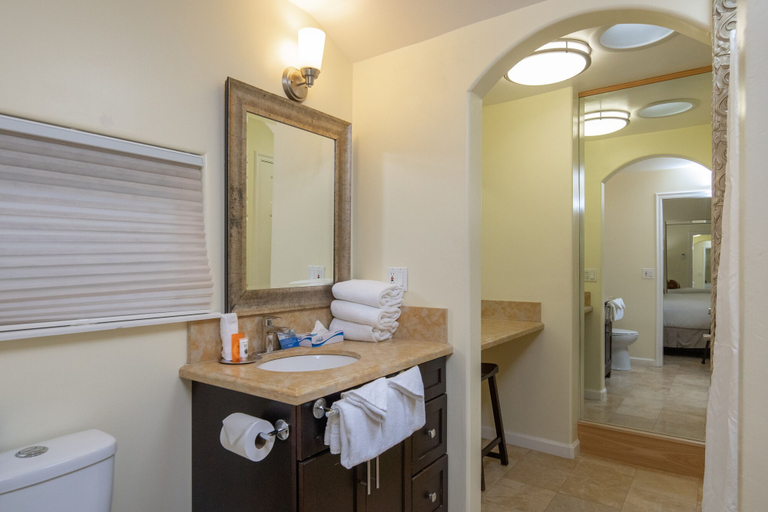 Bathroom 4, Vendange Carmel Inn & Suites, Monterey