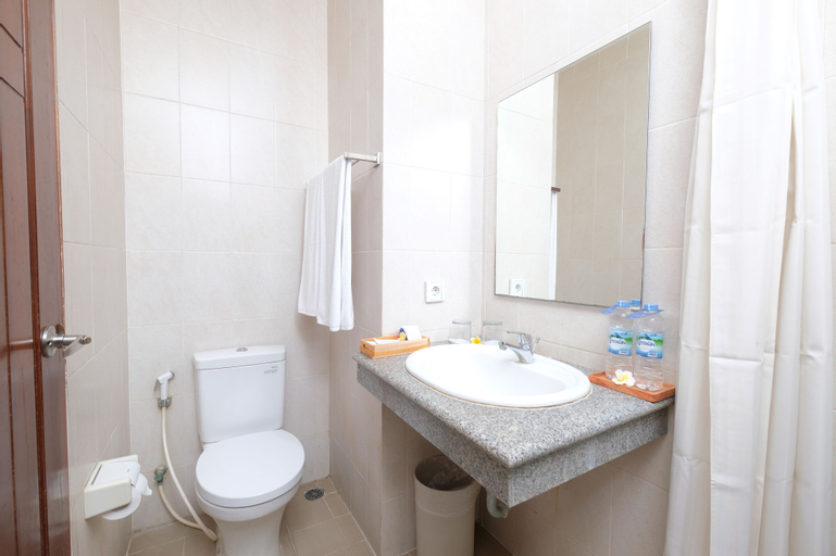 Bathroom 6