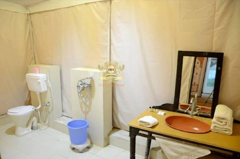 Bathroom 4, The Grand Ghazi Clover Camp, Leh