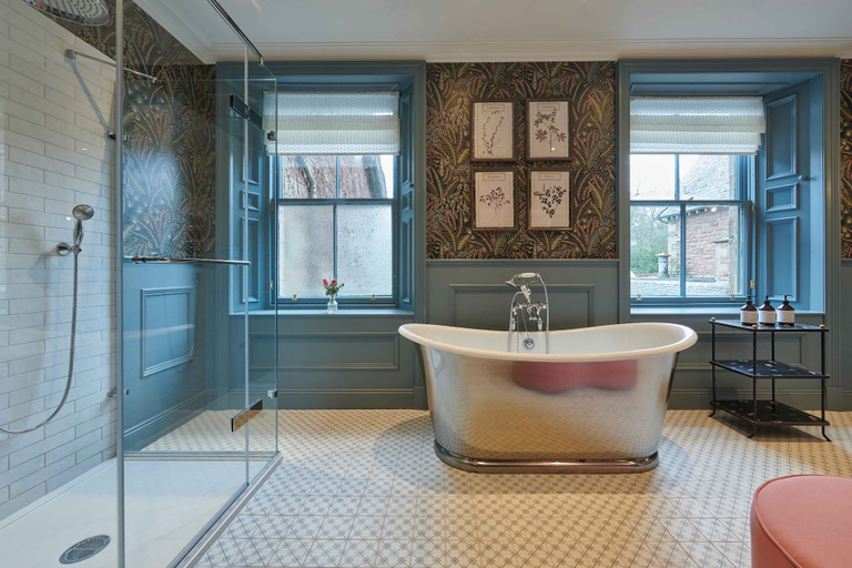 Bathroom 5, Cromlix, Stirling