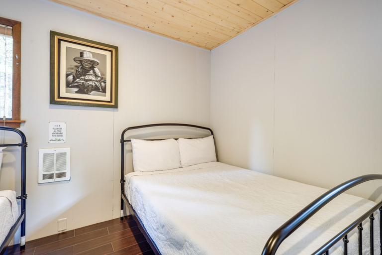 Bedroom 3, Deluxe A-frame Home w/ Game Room & Deck!, Colfax