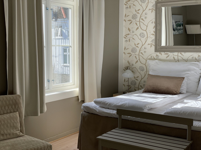 Bedroom 3, Risør Hotel, Risør