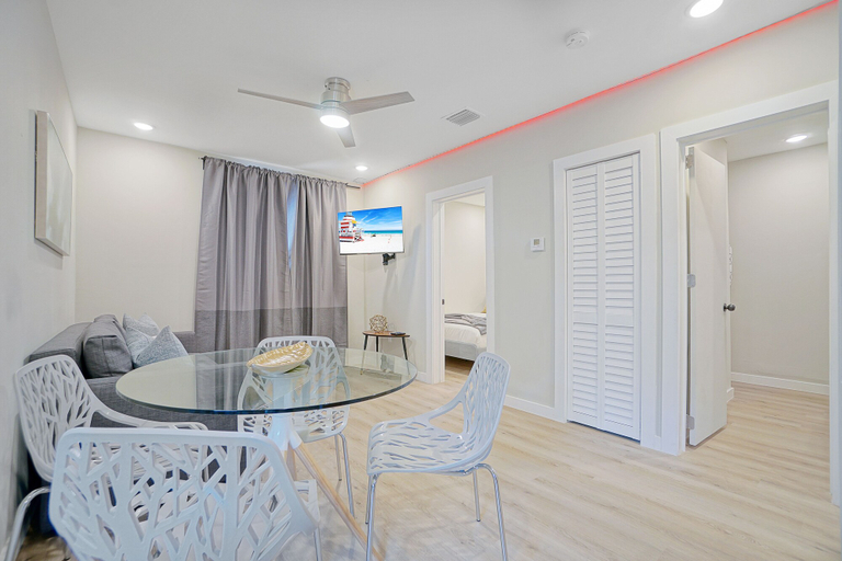 Others 5, Stylish East Little Havana Flats, Miami-Dade