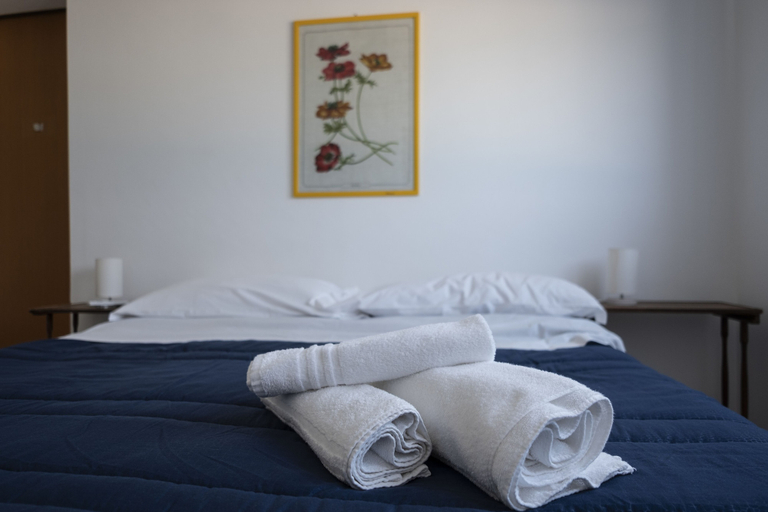 Bedroom 3, Casa Blu sul mare e centralissima, Trapani