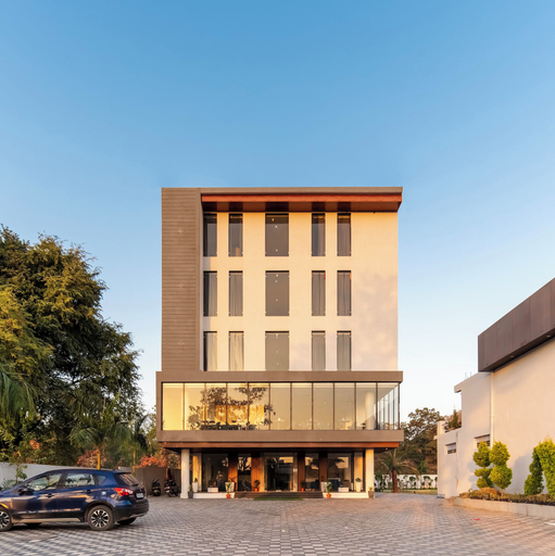 Exterior & Views 2, Hotel Bafna Lawn, Uttar Bastar Kanker