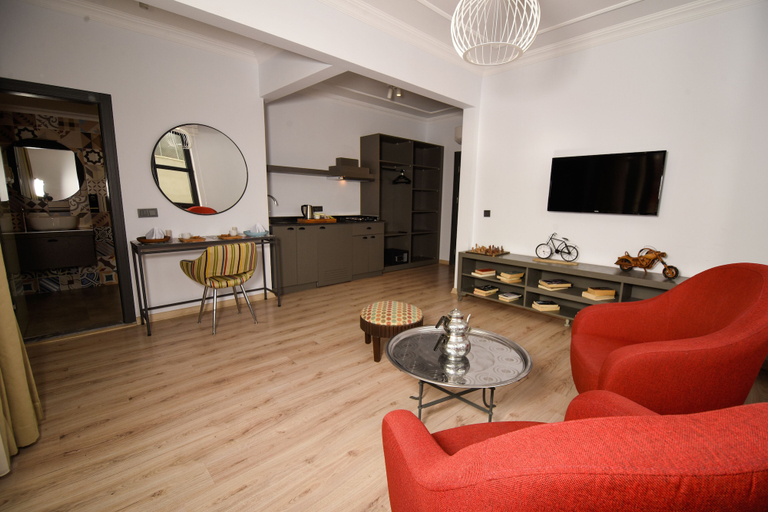 Others 4, Cozy Flat near Hadrian's Gate - Mimoza, Antalya