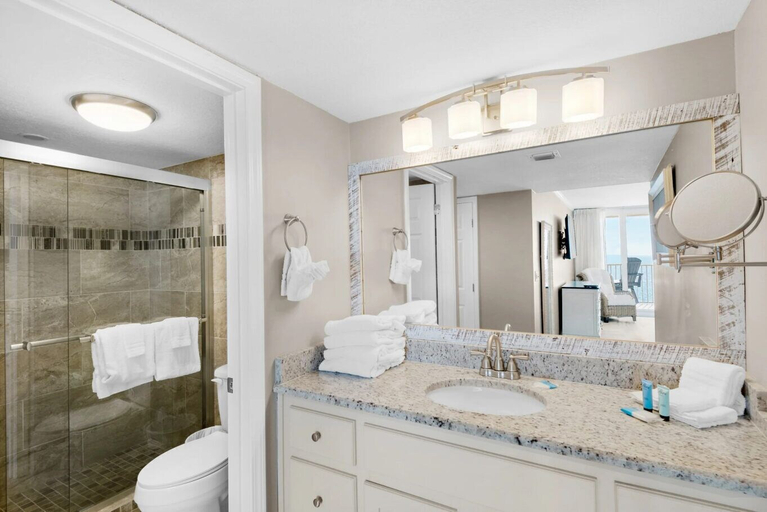 Bathroom 4, Dial Into Some Sun, Bay