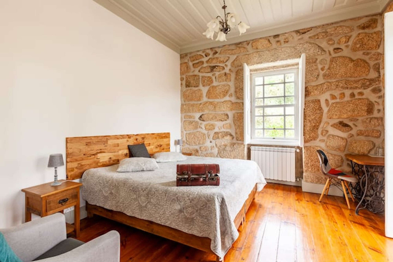 Bedroom 3, Casa do Cabeço, Tondela