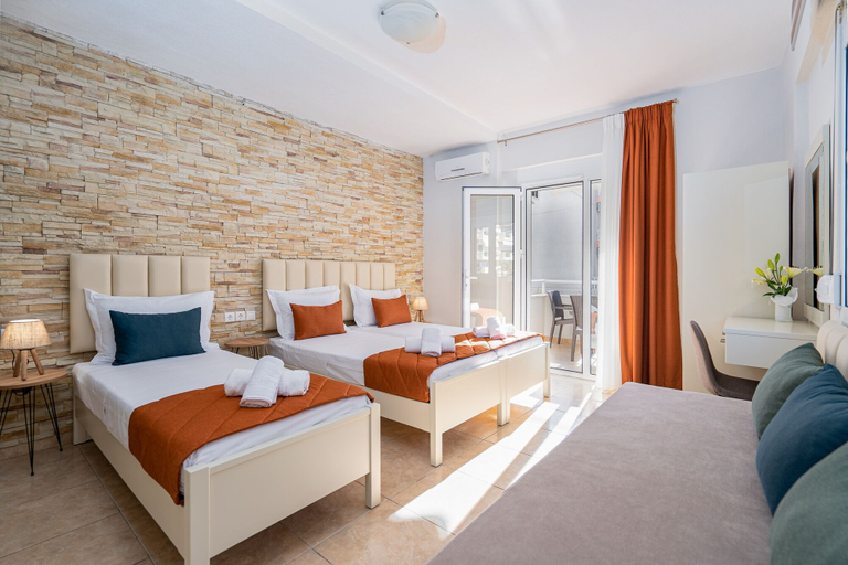 Others 3, Angela Rooms, Central Macedonia