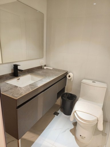 Bathroom 4, TRAVELITE EXPRESS HOTEL LA UNION, San Fernando City