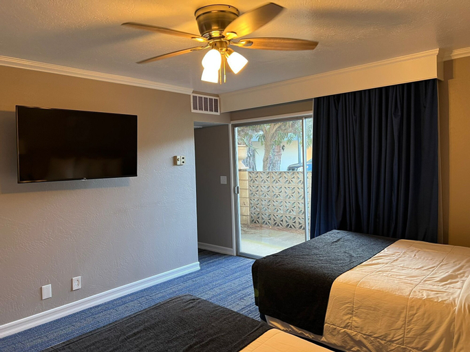 Bedroom 9