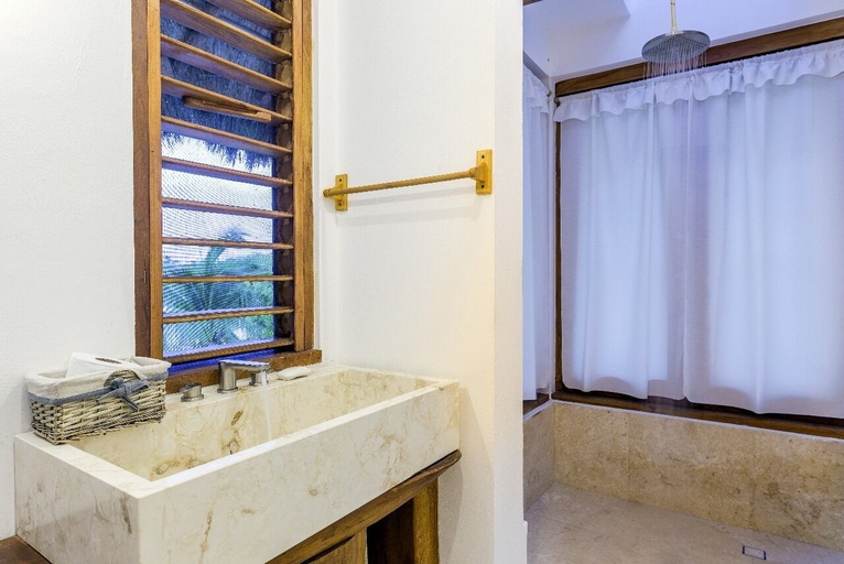Bathroom 4, DK Luxury Ocean Front Villas - Adults Only by Baleine Group, Lázaro Cárdenas