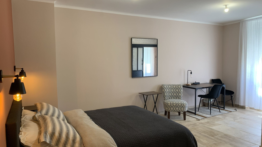 Bedroom 2, Logis de la Foulerie, Aude