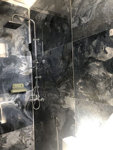 Bathroom 3, Sunu Keur Yoff, Dakar