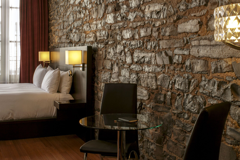 Bedroom 2, Le Petit Hôtel Vieux-Montréal | Notre-Dame, Montréal
