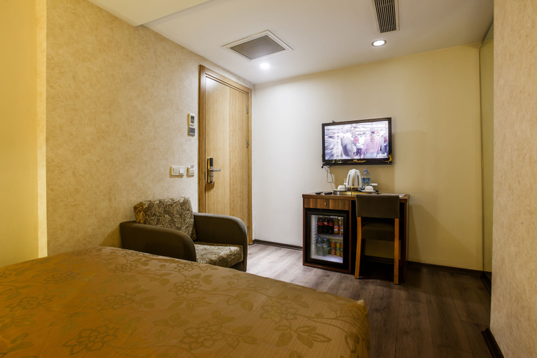 Bedroom 4, P Galata Boutique Hotel, Beyoğlu