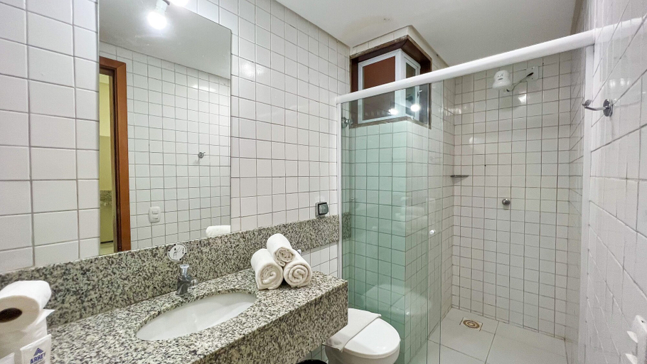 Bathroom 5, Arrey Beach Hotel, Parnaíba