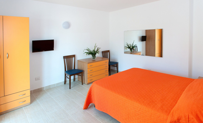 Bedroom 3, Suite Hotel Dominicus, Cosenza